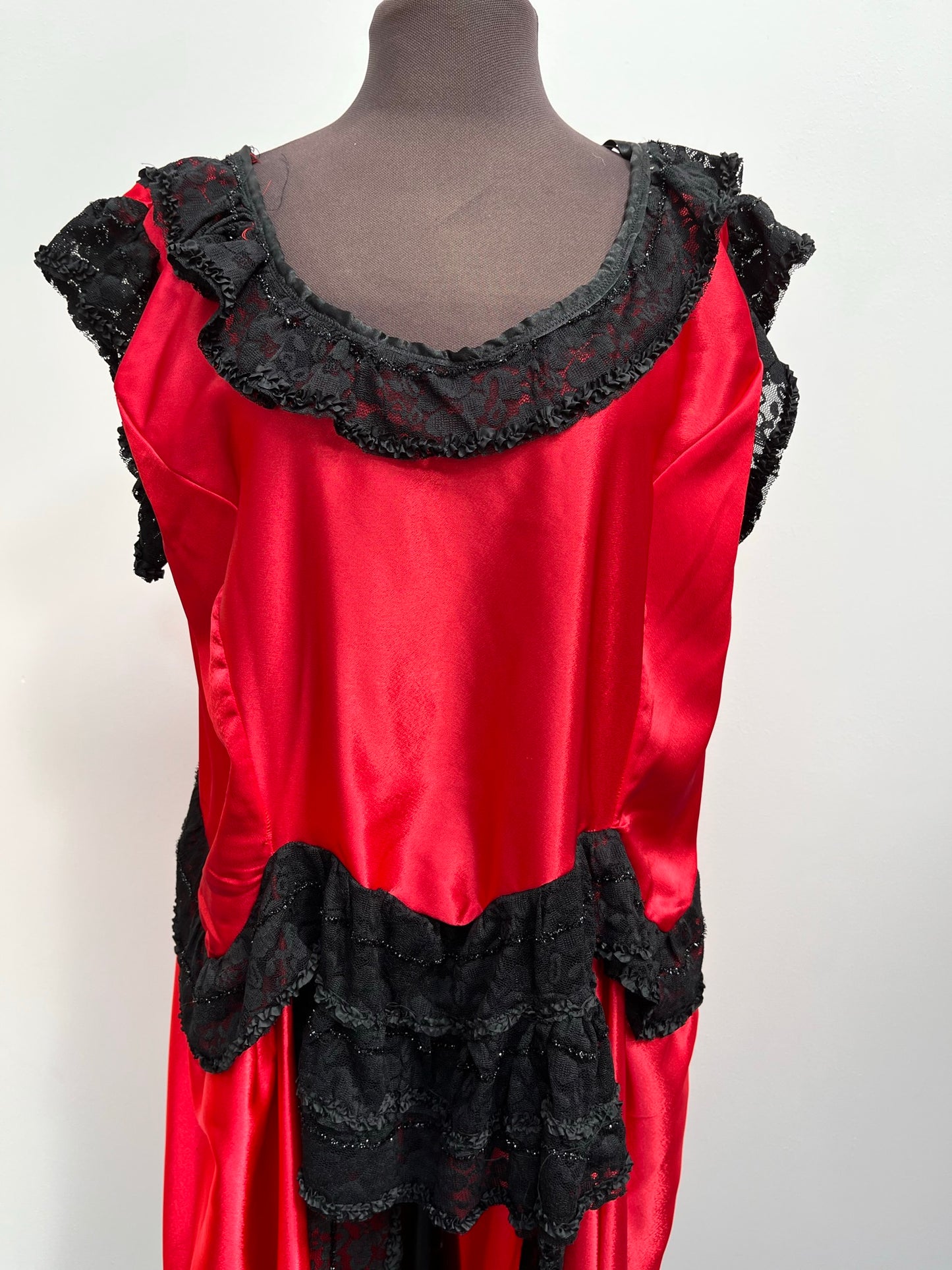 Moulin Rouge Red black Show Girl Saloon Girl Dress Plus Size