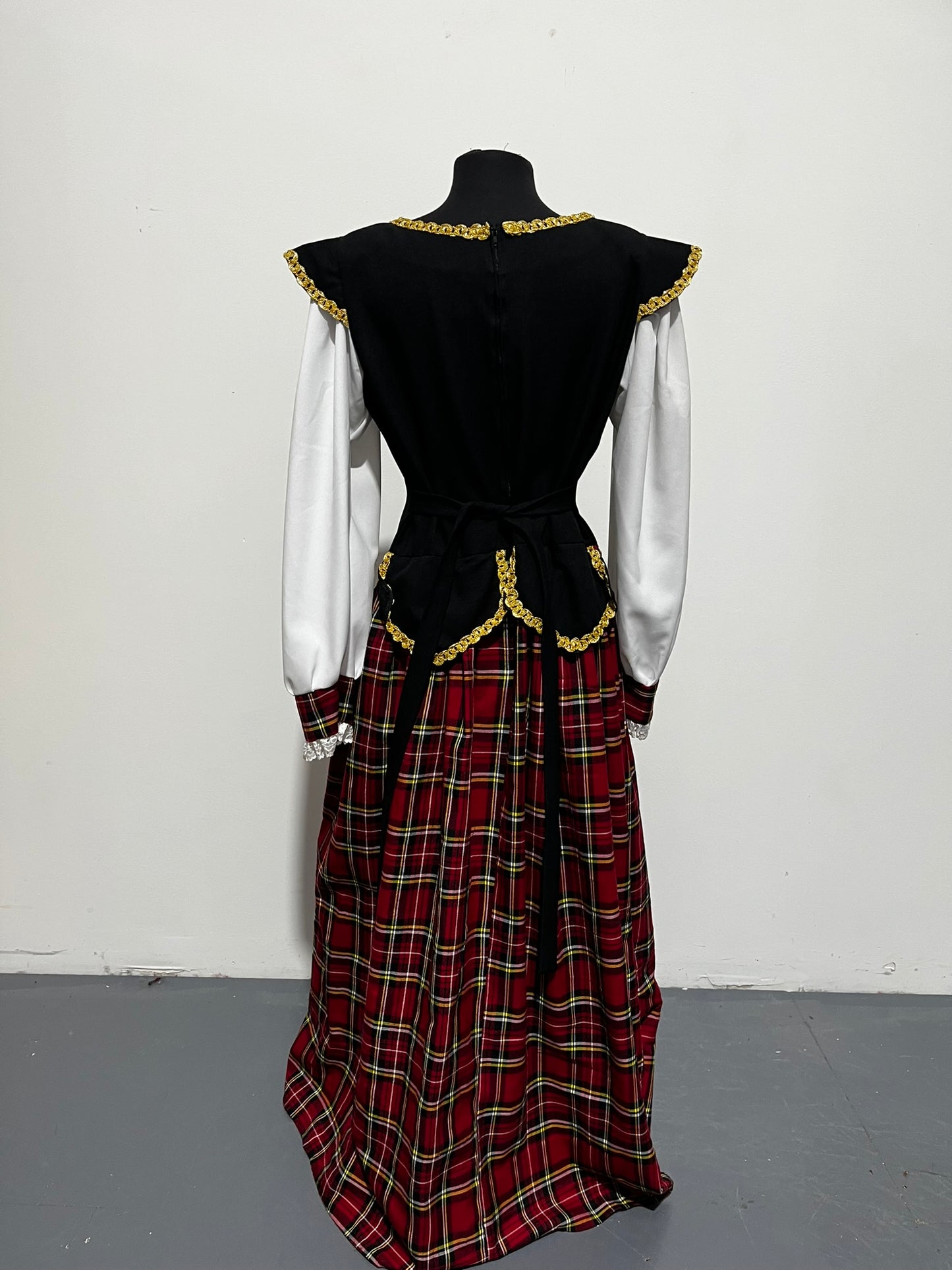 Victorian Lady Tartan Scottish Dress - Ex Hire