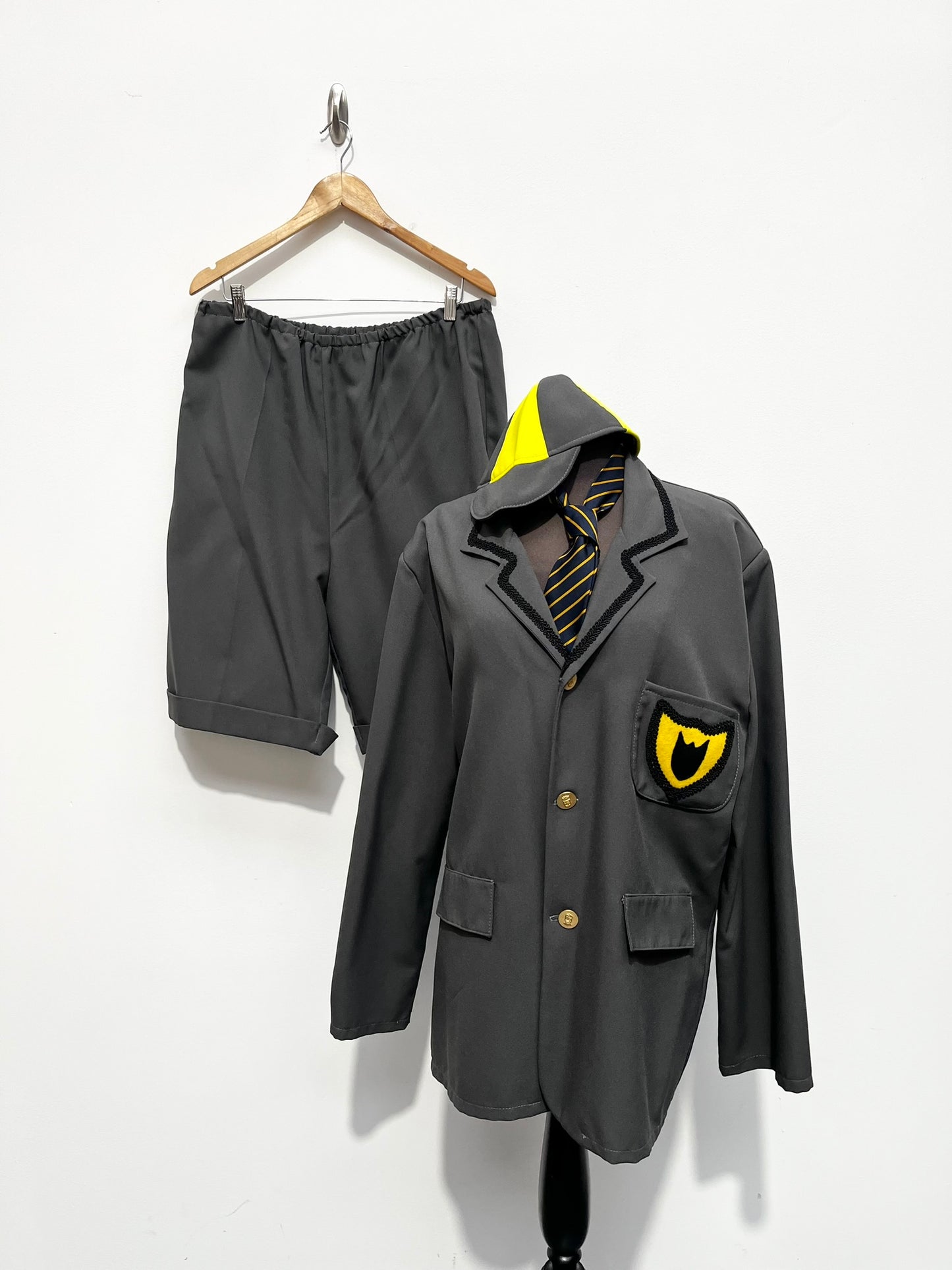 Victorian School Boy uniform Size Large - Ex Hire