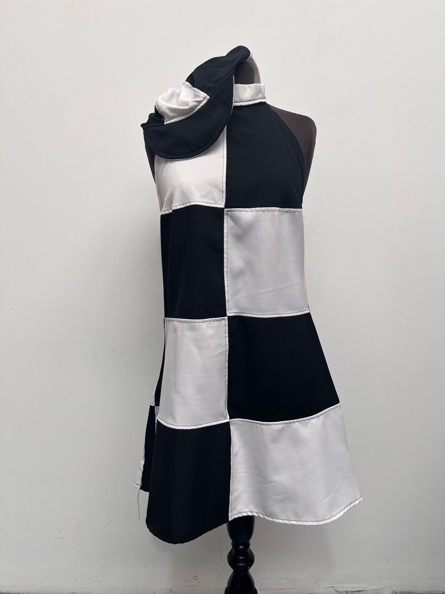 60s 70s Mary Quant Black & White Mod Dress & Cap
