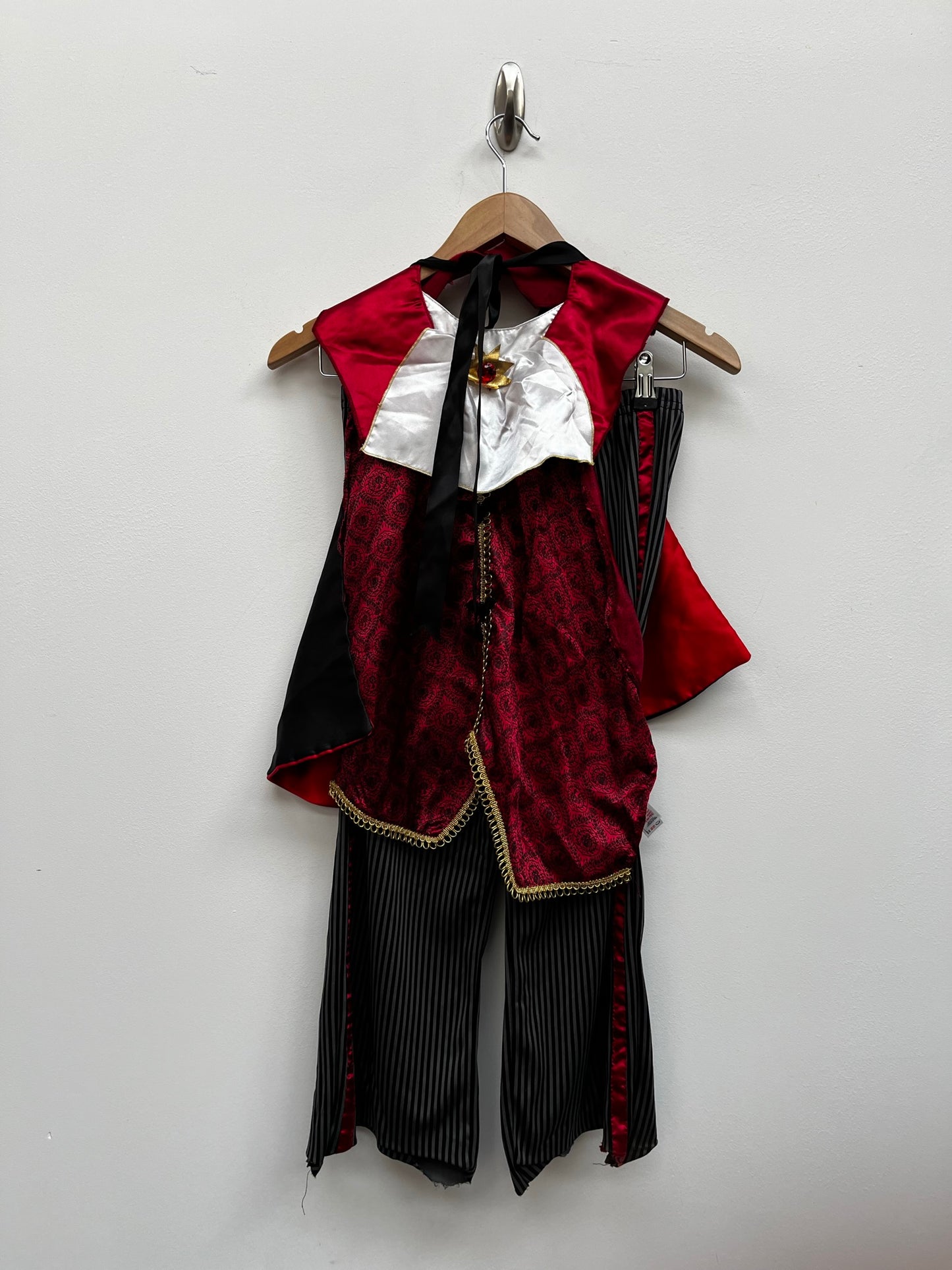Childs Halloween Dracula Vampire Costume Age 11-13 Yrs - Ex Hire Fancy Dress