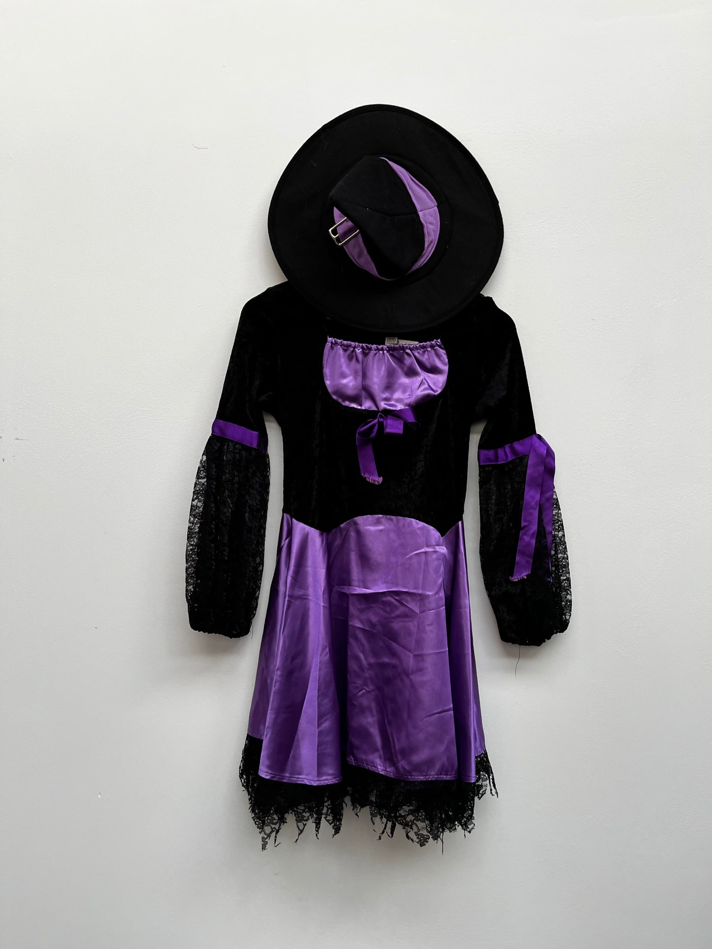 Kids Halloween Black Purple Witch Age 12 years - Ex Hire Fancy Dress Costume