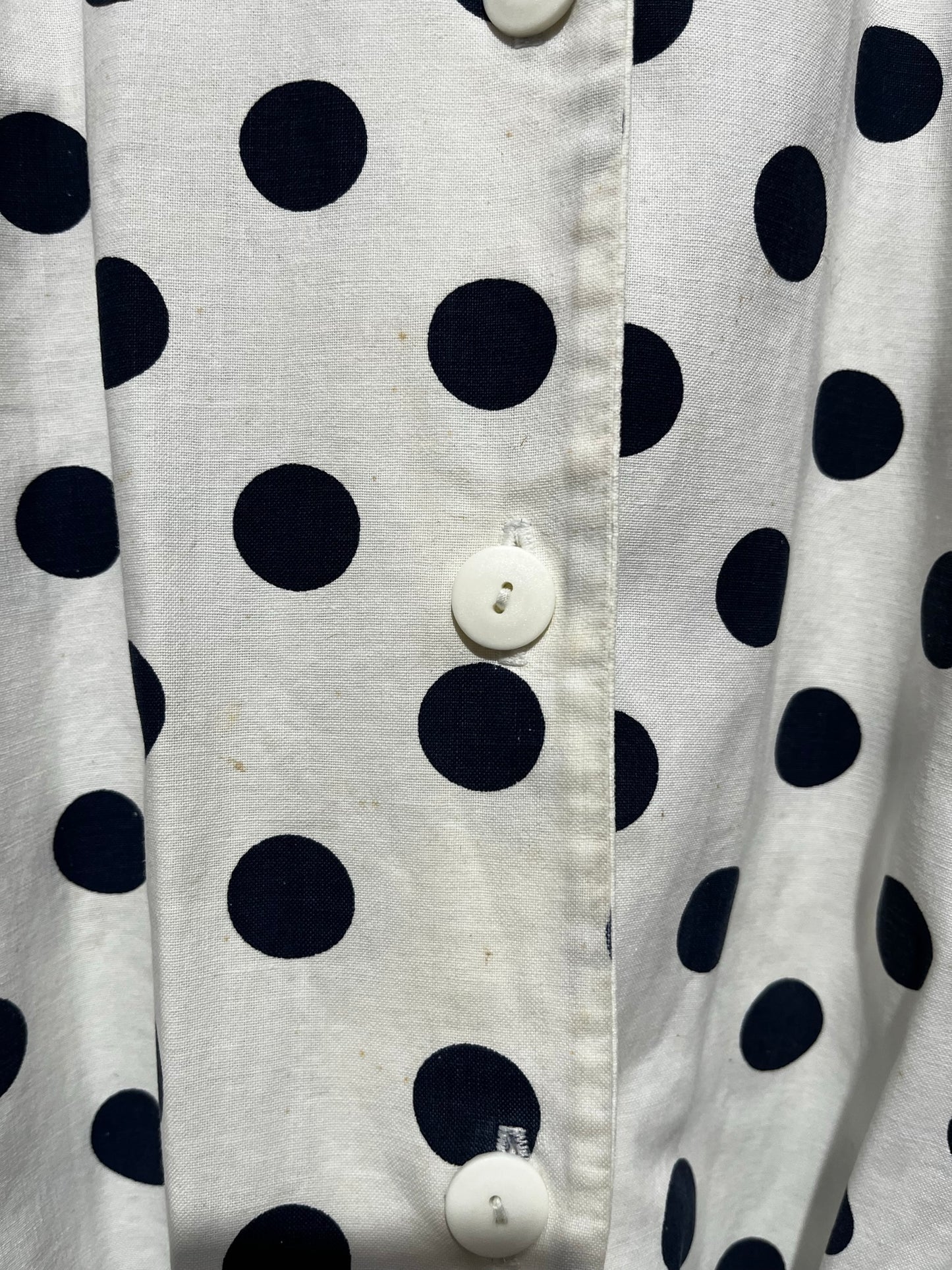 Vintage White & spotted Short sleeved shirt blouse Size 22 - MARKED