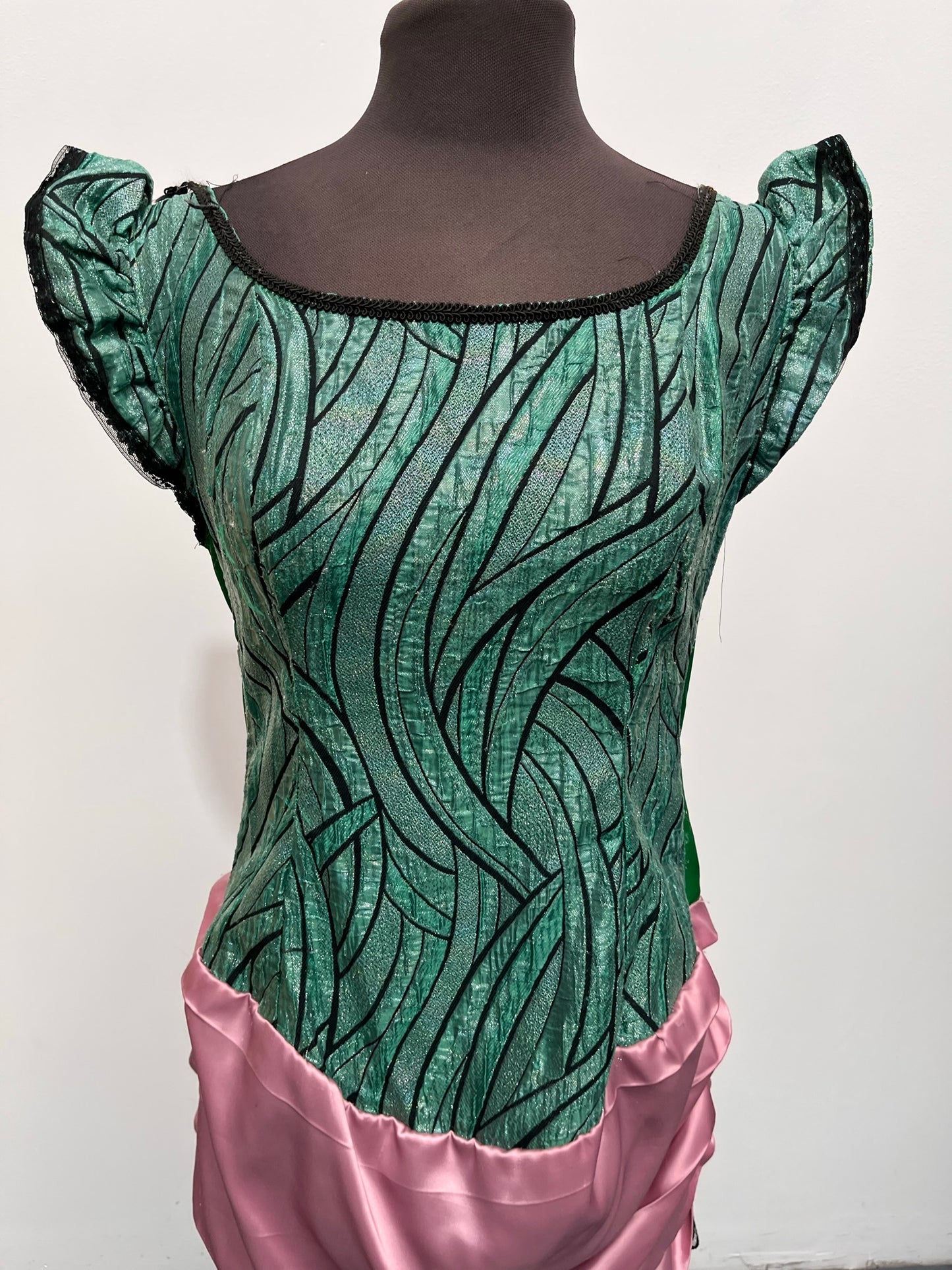 Moulin Rouge Pink Green Show Girl Saloon Girl Dress Size M/L