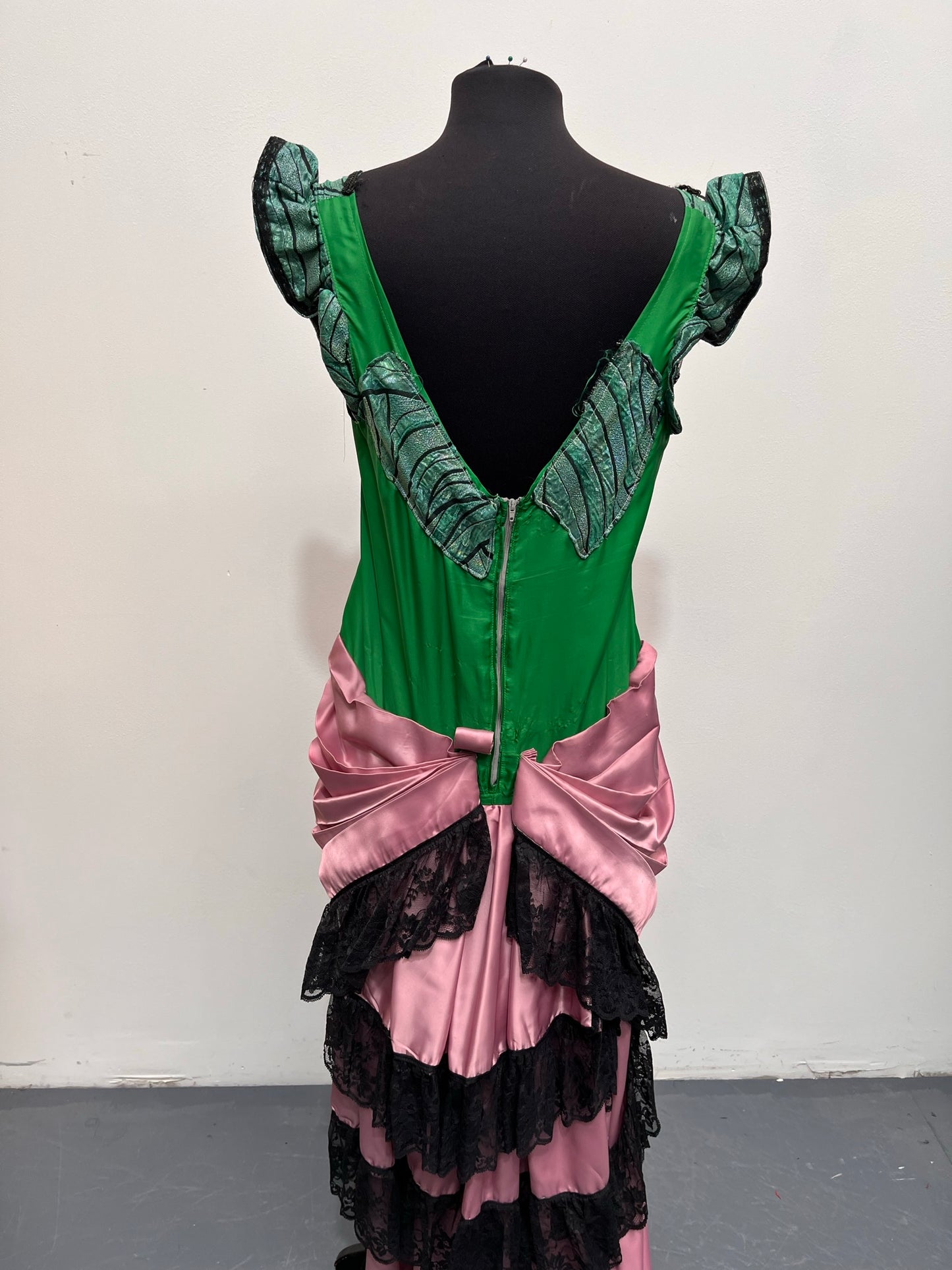 Moulin Rouge Pink Green Show Girl Saloon Girl Dress Size M/L