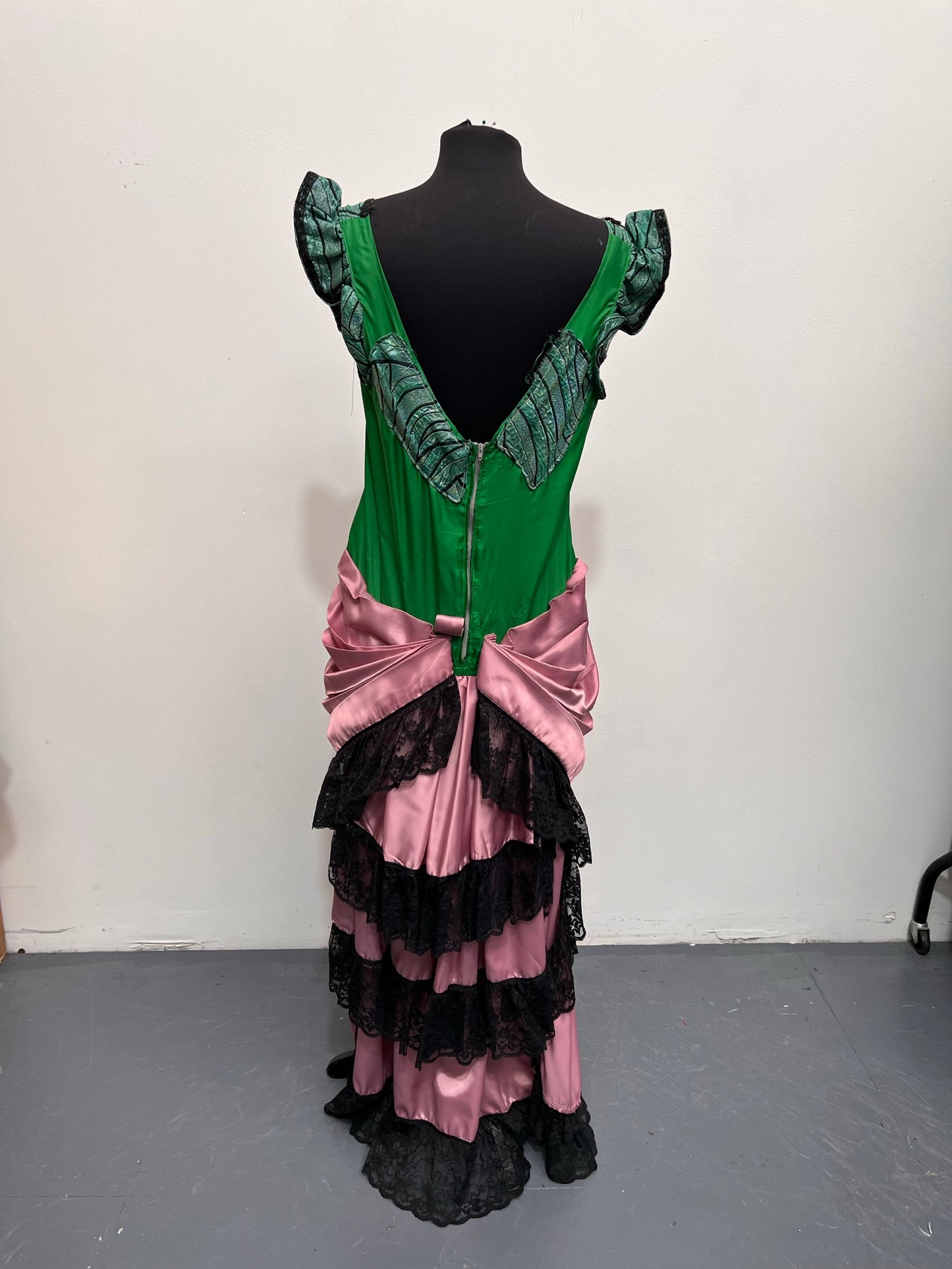 Moulin Rouge Pink Green Show Girl Saloon Girl Dress Size M/L