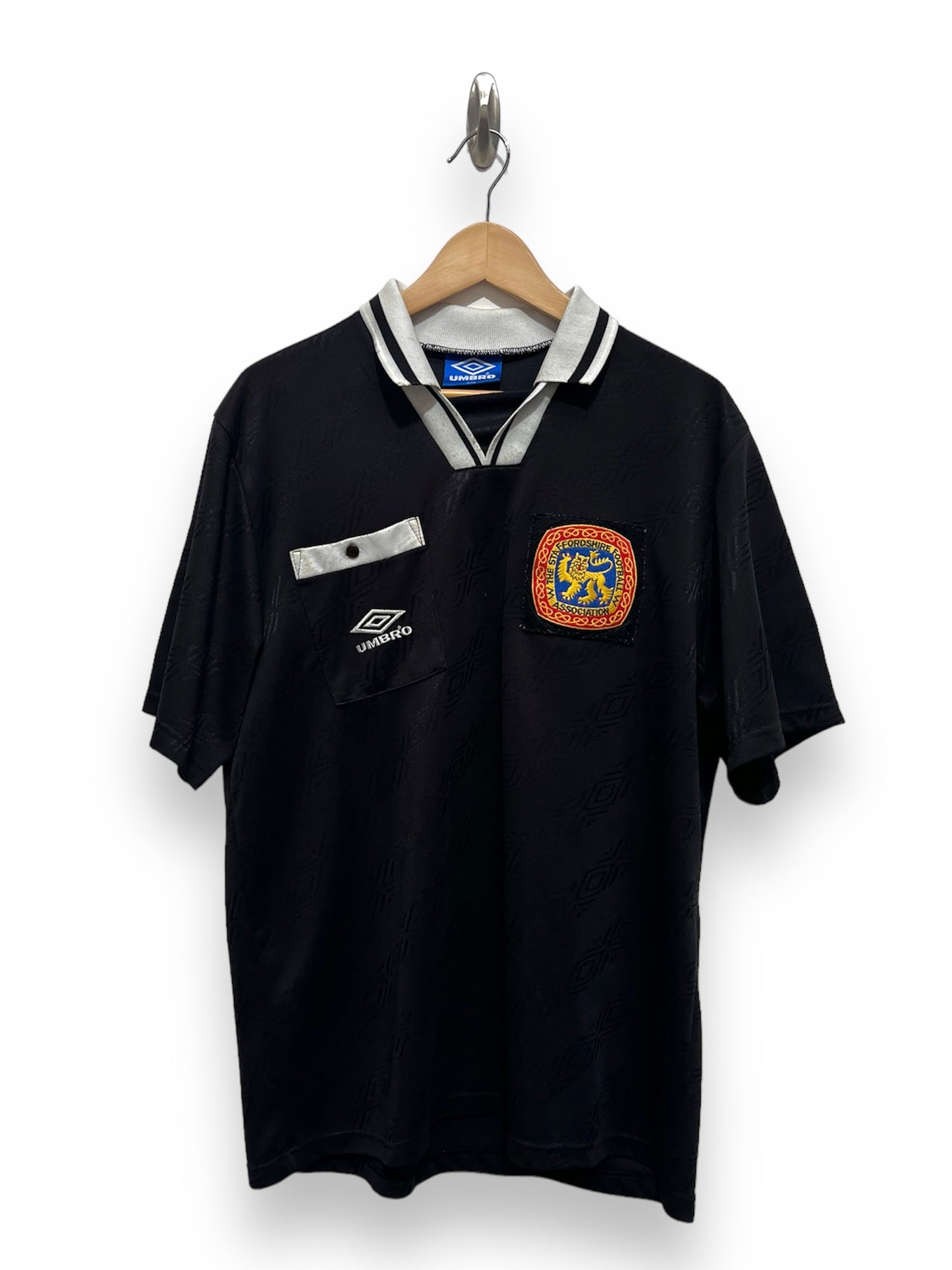 Staffordshire Football Association Referee Kit Size XXL - Ex hire