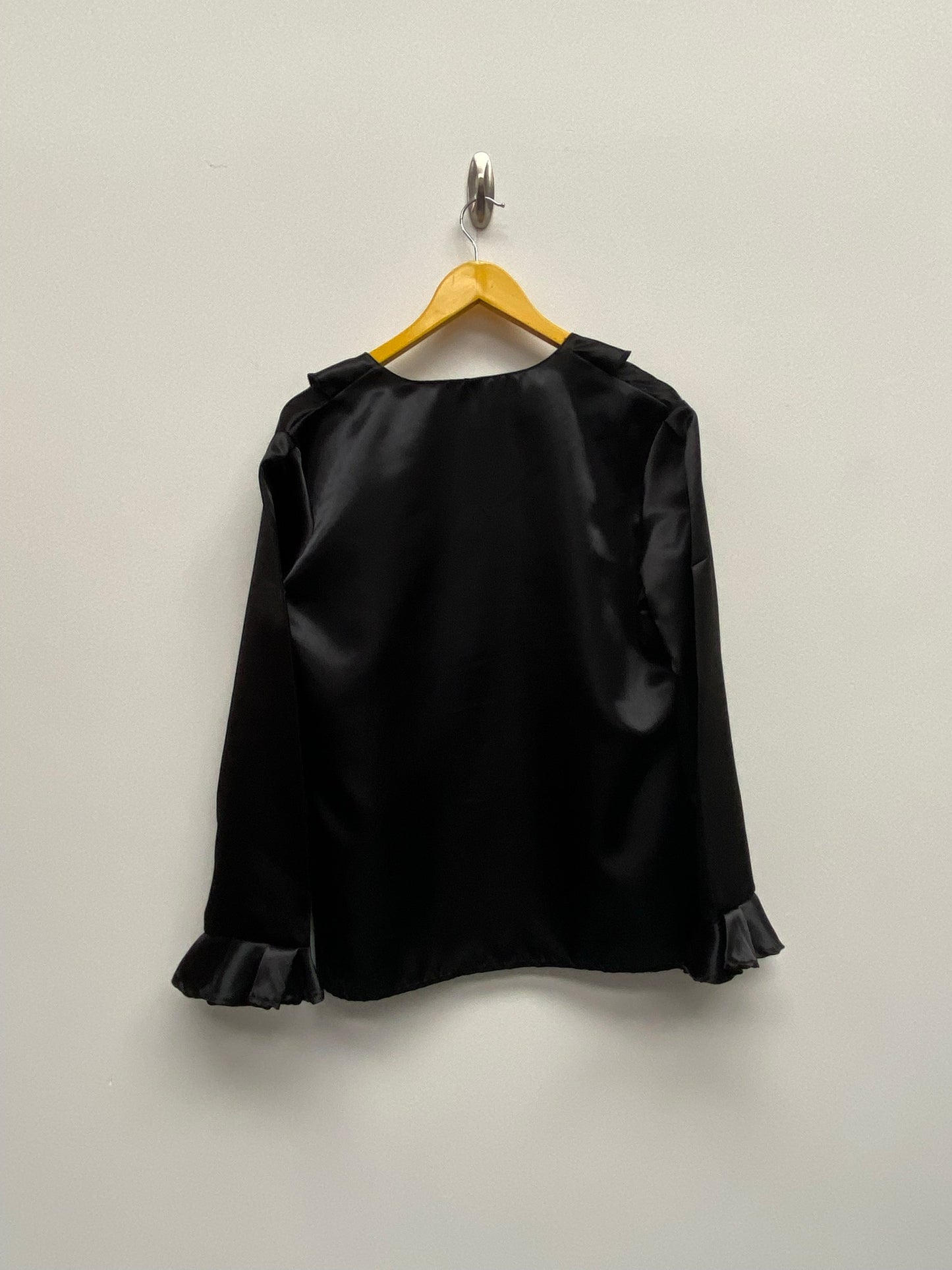 Women's 1970s style frill satin Shirt - Black