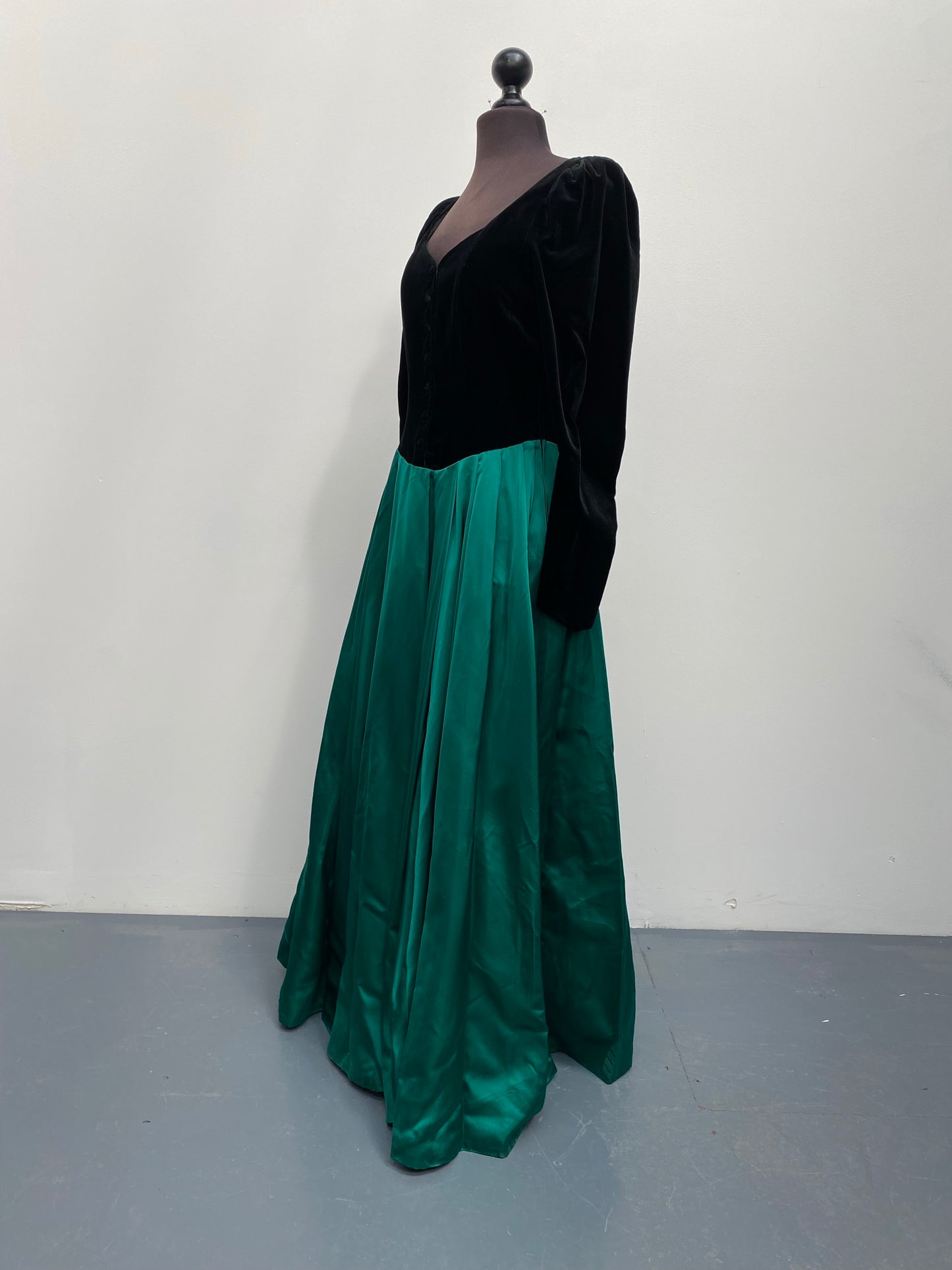 Vintage Black Velvet & Green Laura Ashley Dress size 12