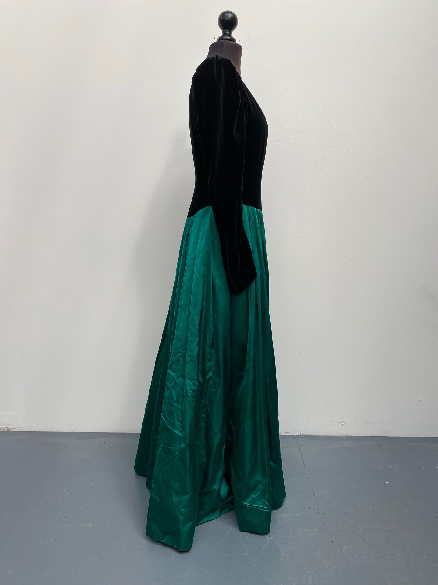 Vintage Black Velvet & Green Laura Ashley Dress size 12