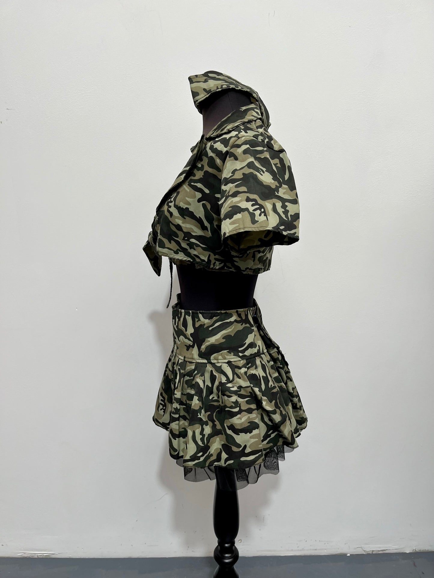 Camouflage Sexy Army Girl 4 Piece Costume Size Small 8-10 - Ex Hire Fancy Dress Costume