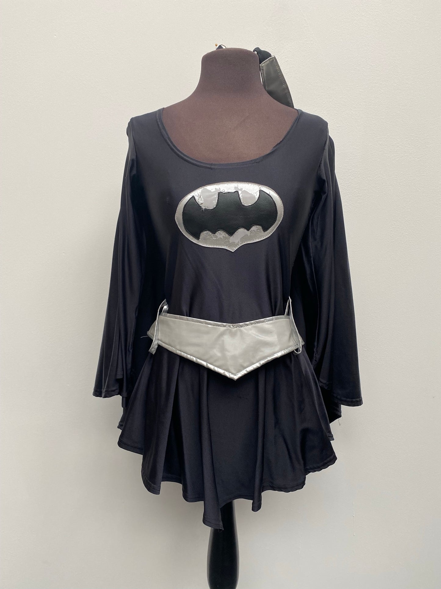 Batwoman/Batgirl Size Small 8-10 - Ex Hire Fancy Dress Costume