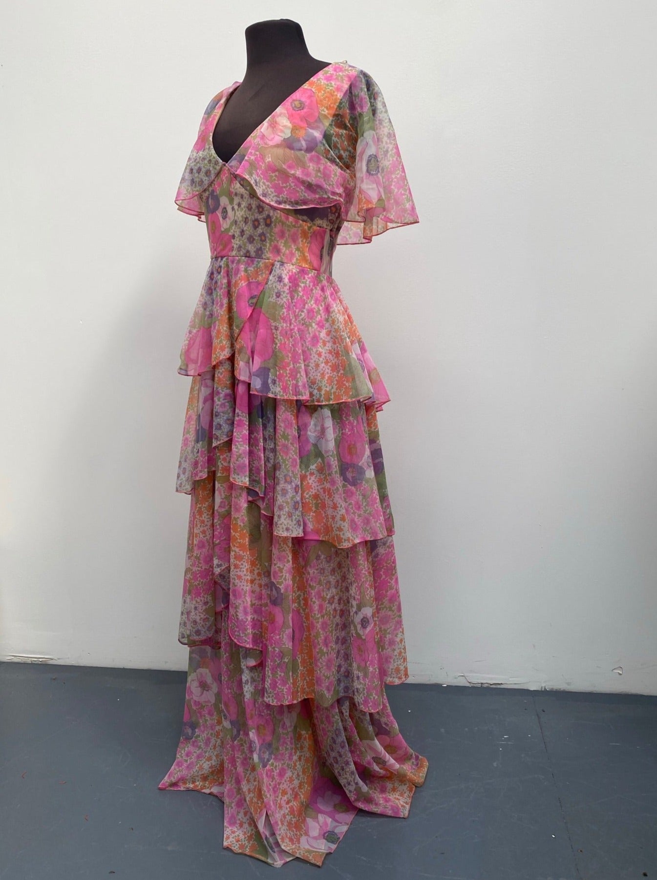 Vintage 1960s Summer Floral layered Chiffon Dress size M