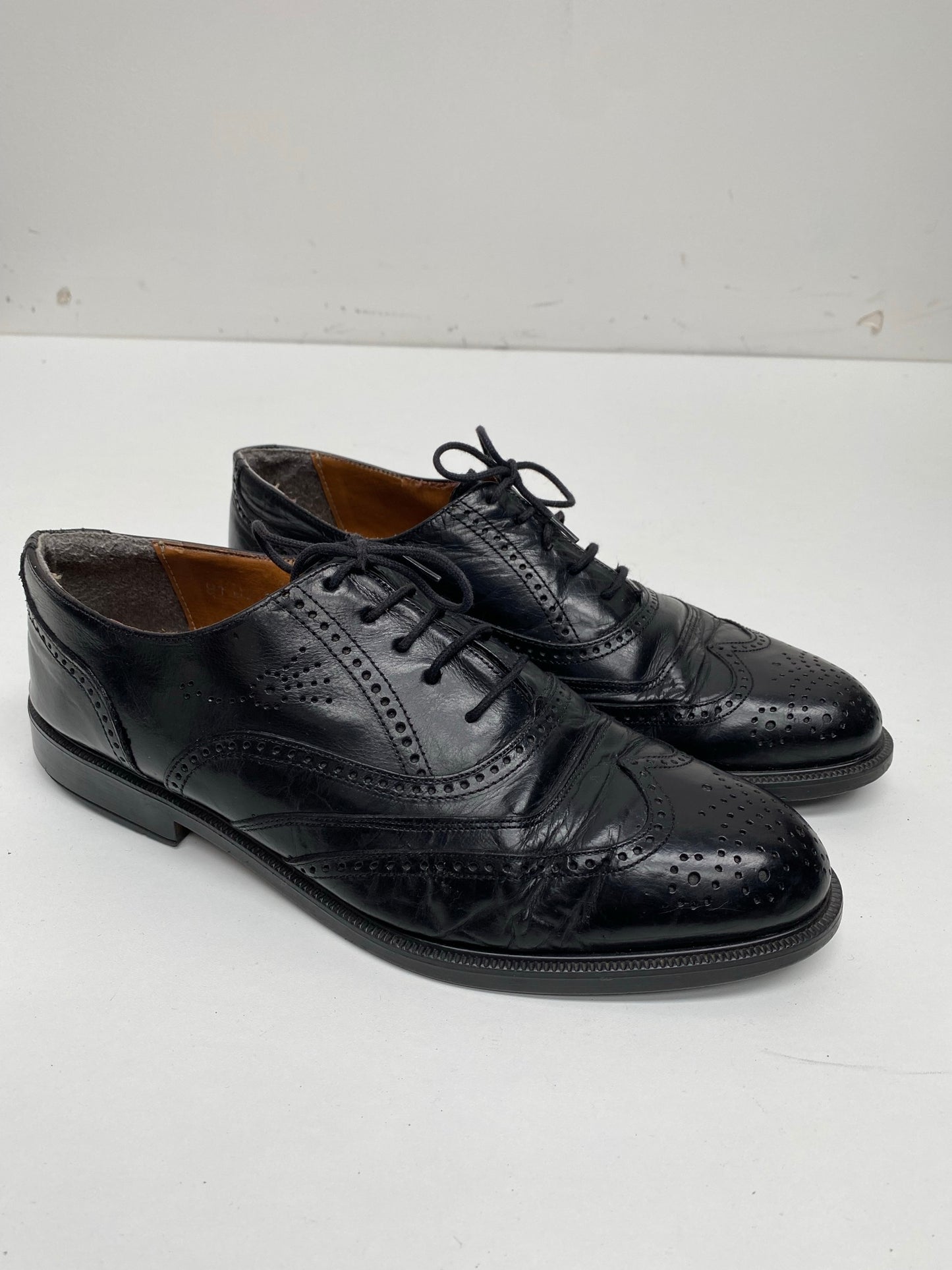 Men's Vintage Black leather Brogue Shoes Size 42 UK 8 - Ex Hire Fancy Dress 1970s 1980s