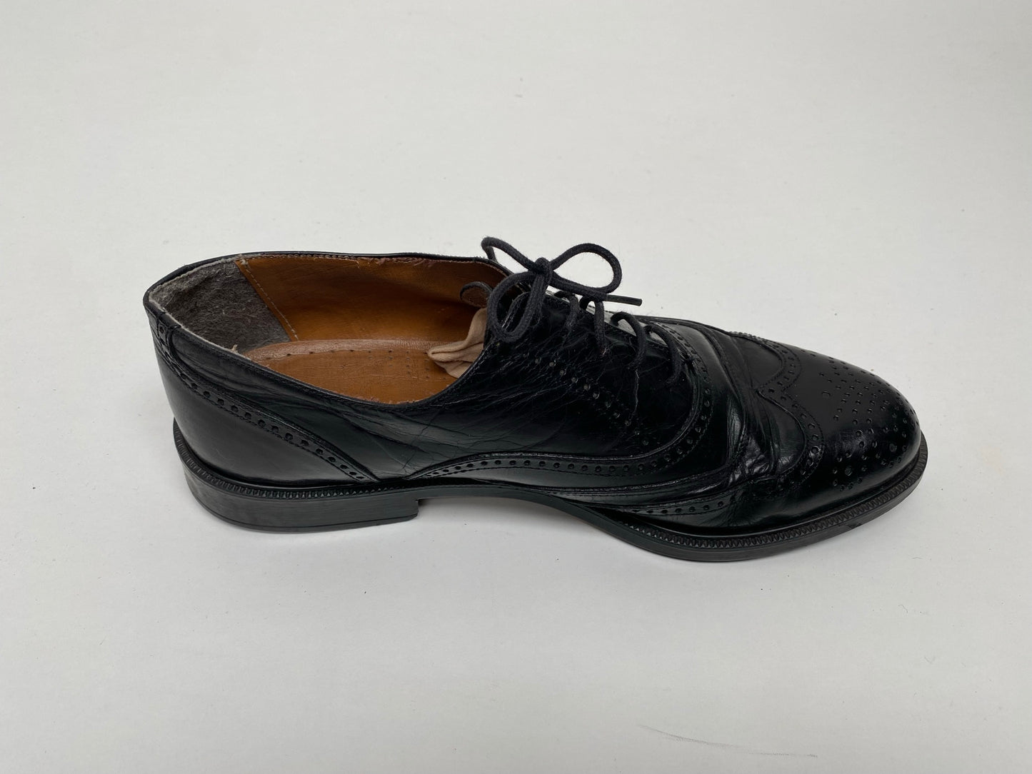 Men's Vintage Black leather Brogue Shoes Size 42 UK 8 - Ex Hire Fancy Dress 1970s 1980s