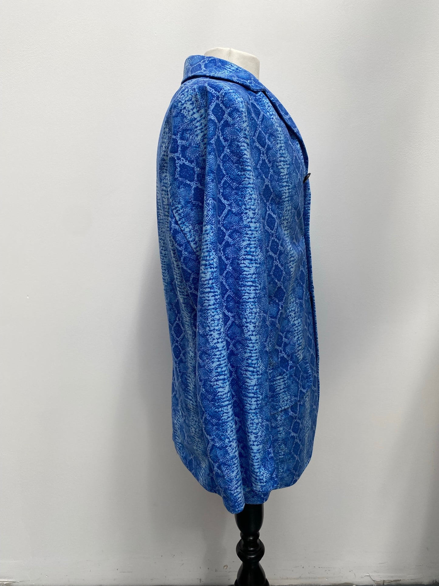 1970s/1980s Style Blue Snakeskin Print Suit Size Large - Ex Hire Fancy Dress Costumes