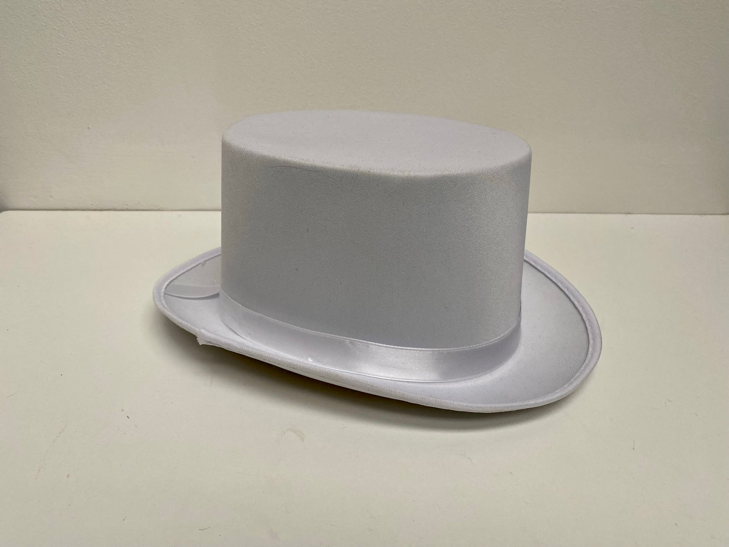 Top Hat White - New