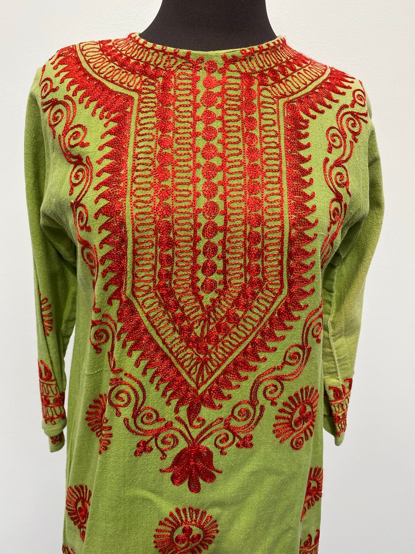 Green Indian Top/Tunic - Traditional World costumes & clothing